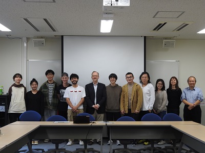 We welcomed Dr. Lorenz Ködderitzsch from Johnson & Johnson for face-to-face classes of 'International Corporate Law and Practice'